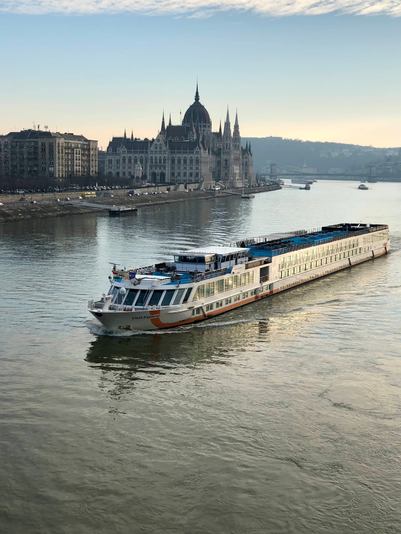 Crucero Budapest (2) Crucero Budapest (2)